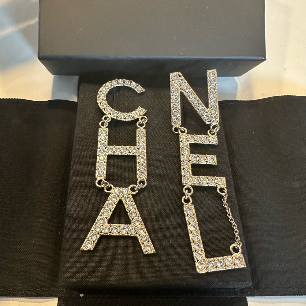 Gorgeous CHANEL Gold Crystal Logo Letter Earrings